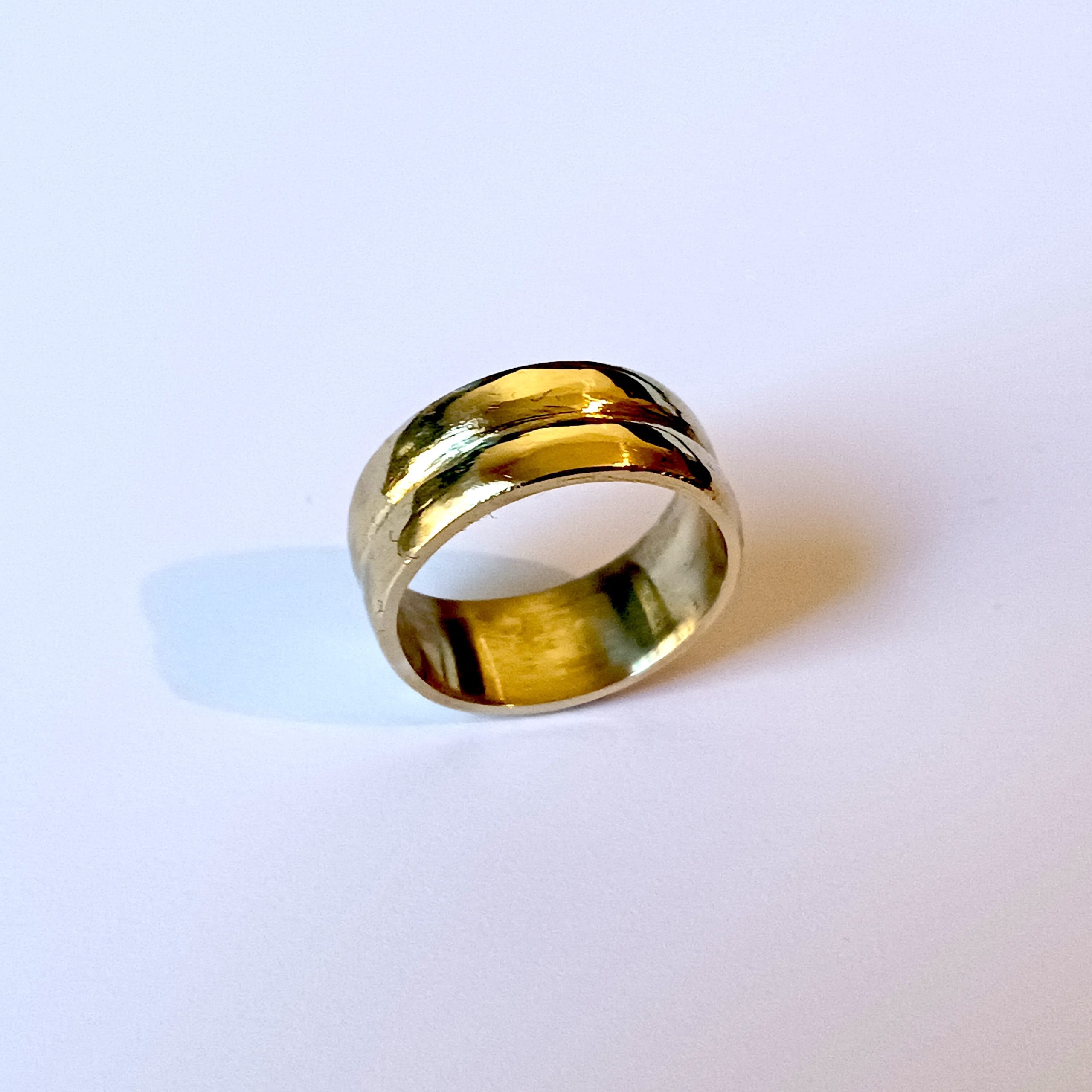 Bague godron artisanale en laiton – Bijou fait main – Image 2